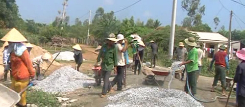 Quang Ngai attempts to concretize rural roads